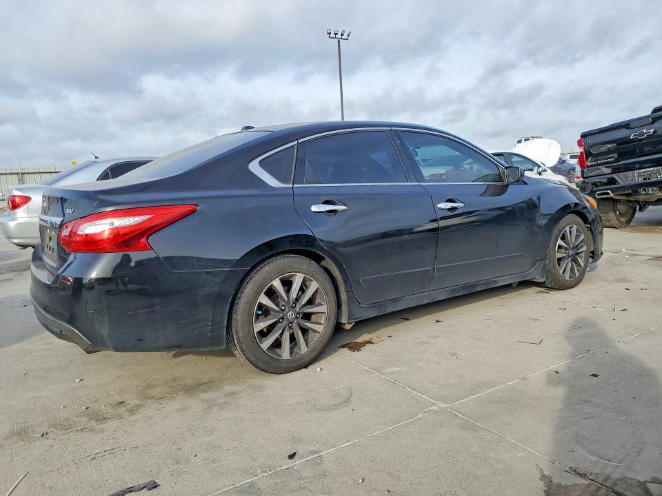 2016 Nissan Altima 2.5 sv