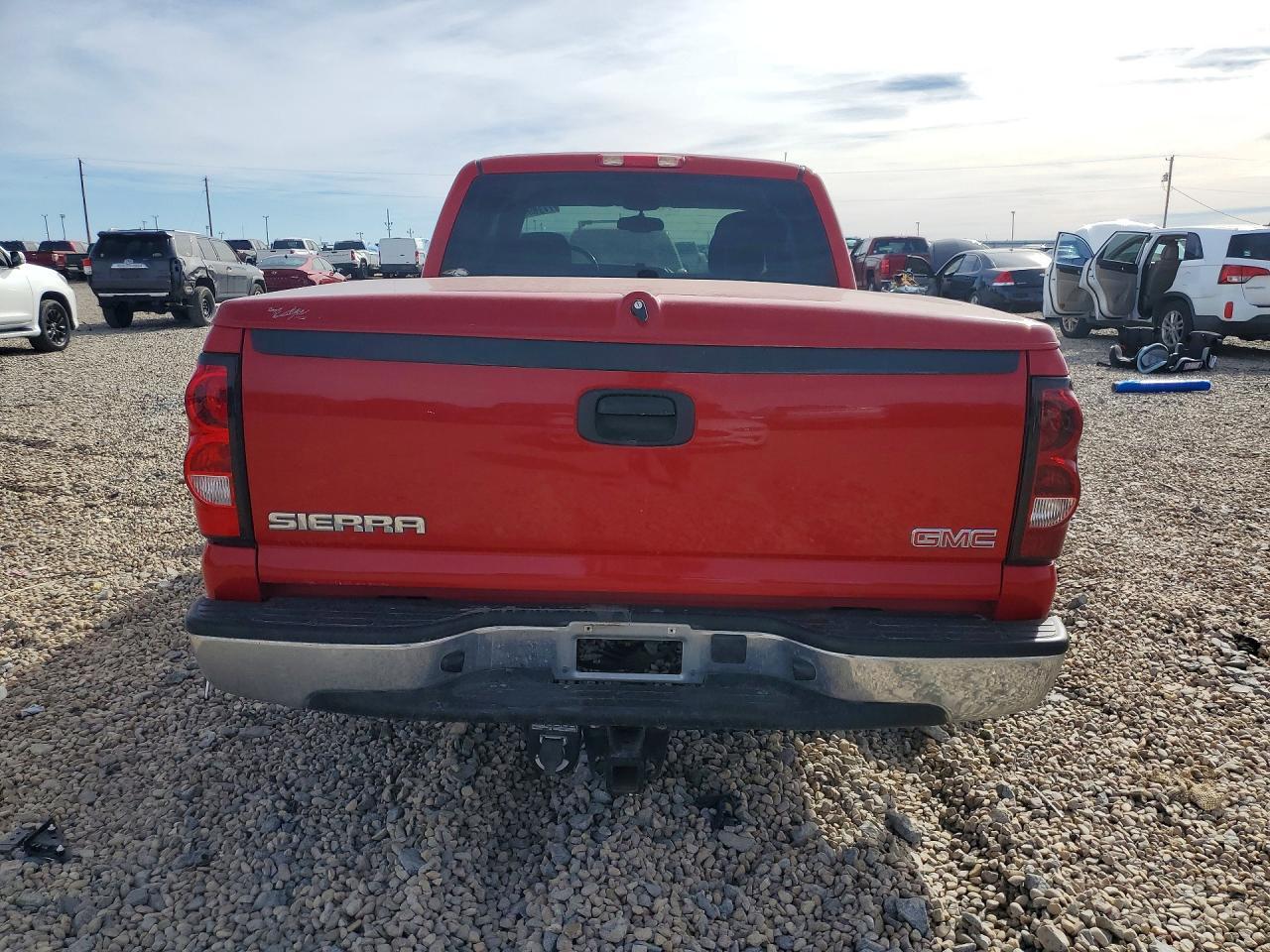 2005 GMC New Sierra C1500
