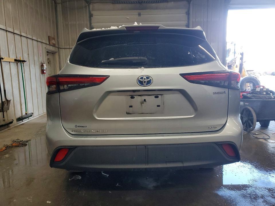 2021 Toyt Highlander