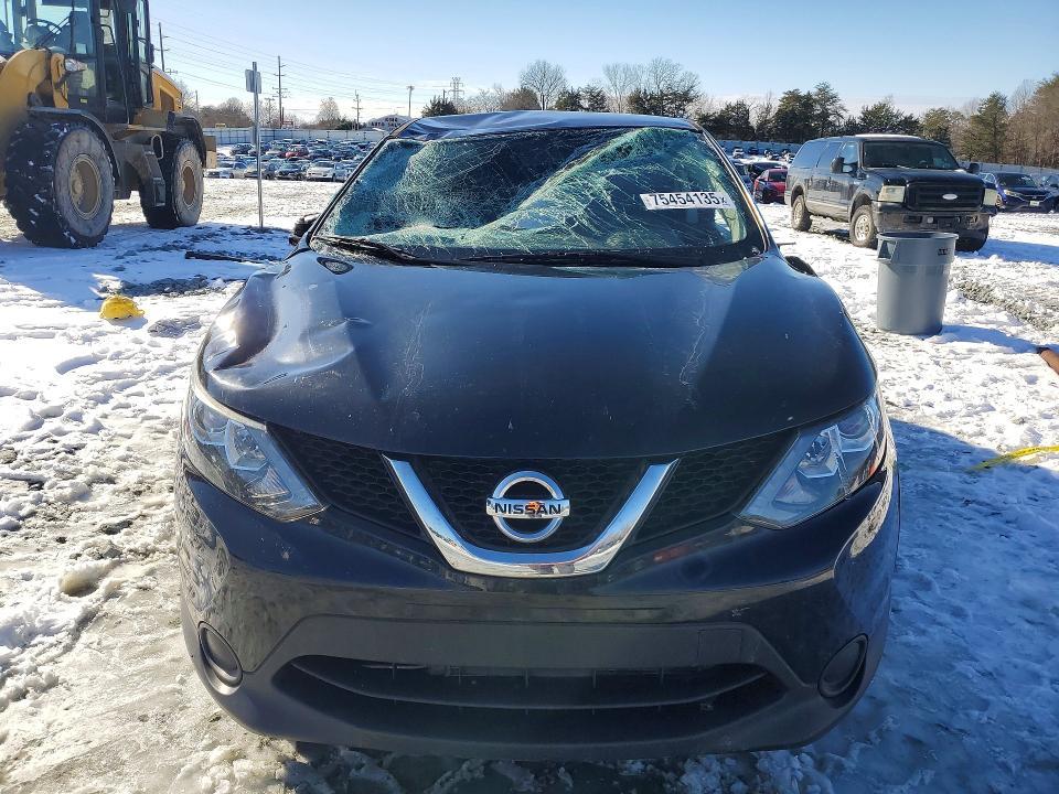 2018 Nissan Rogue Sport s