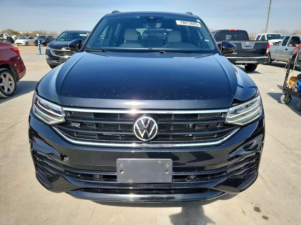 2022 Volkswagen Tiguan se R-line Black