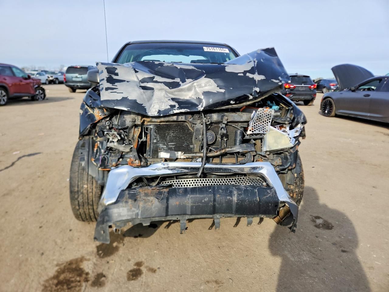 2005 Nissan Frontier Crew Cab LE