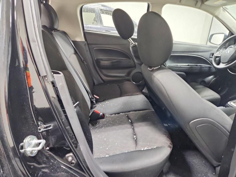 2024 Mitsubishi Mirage es