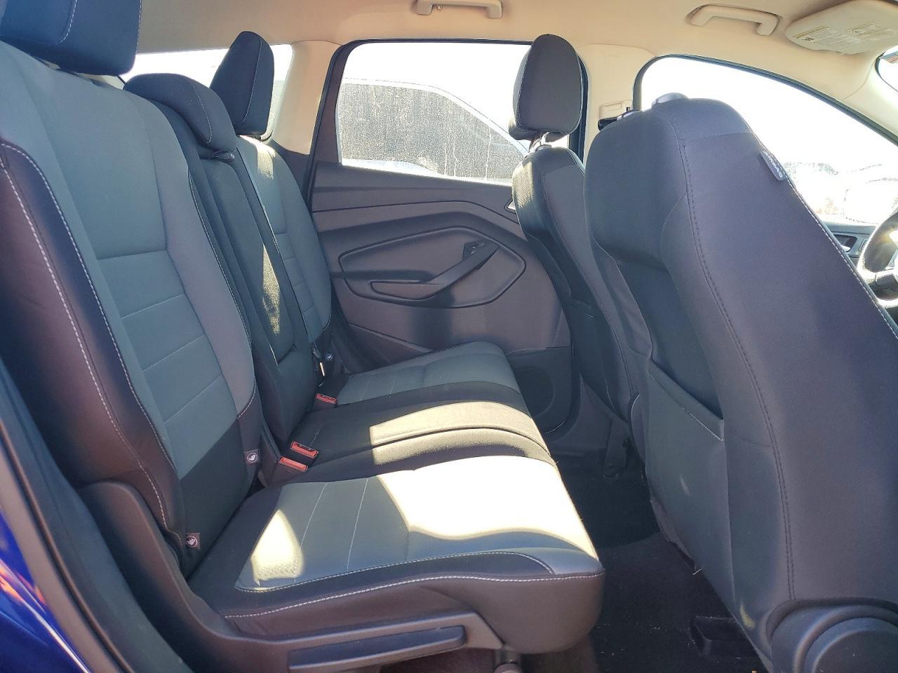 2016 Ford Escape se