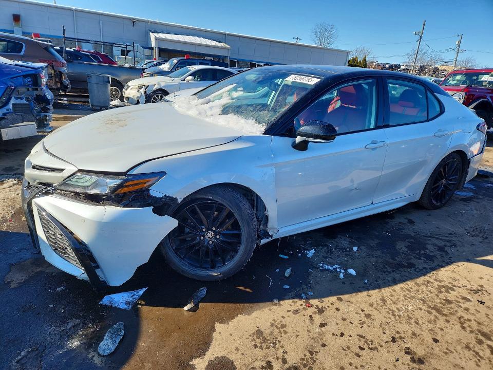 2023 Toyota Camry xse V6