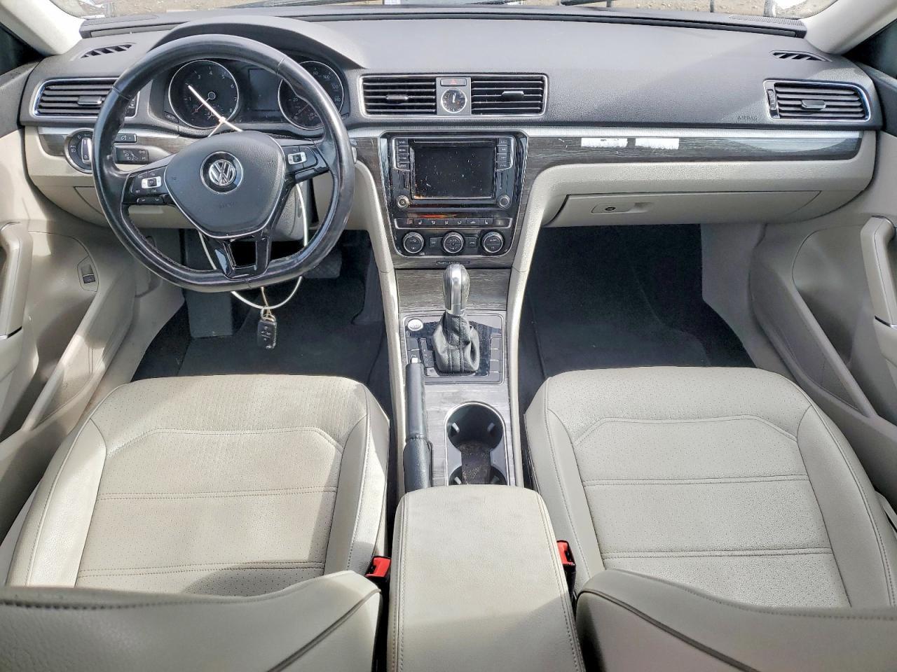 2017 Volkswagen Passat se