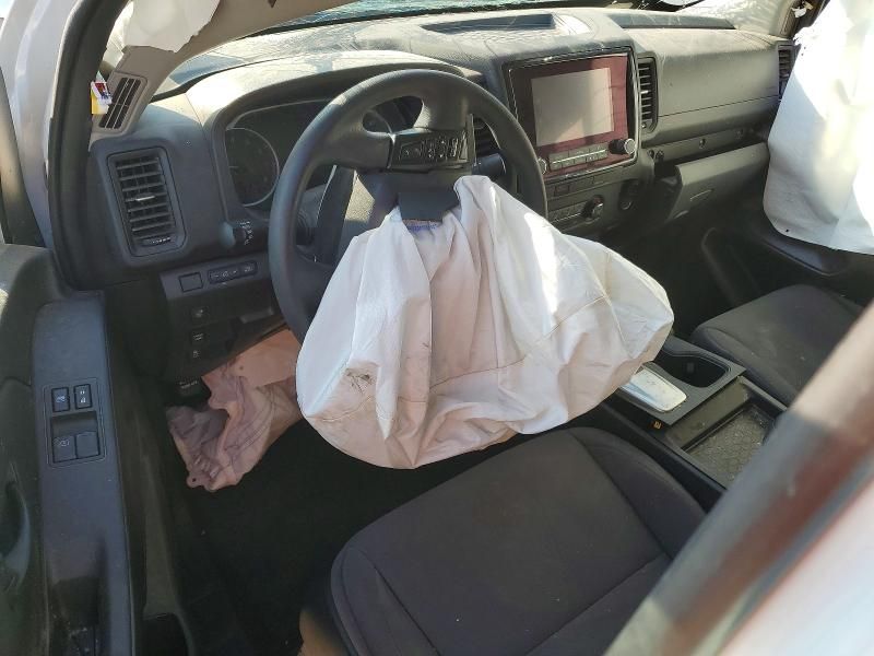 2024 Nissan Frontier s