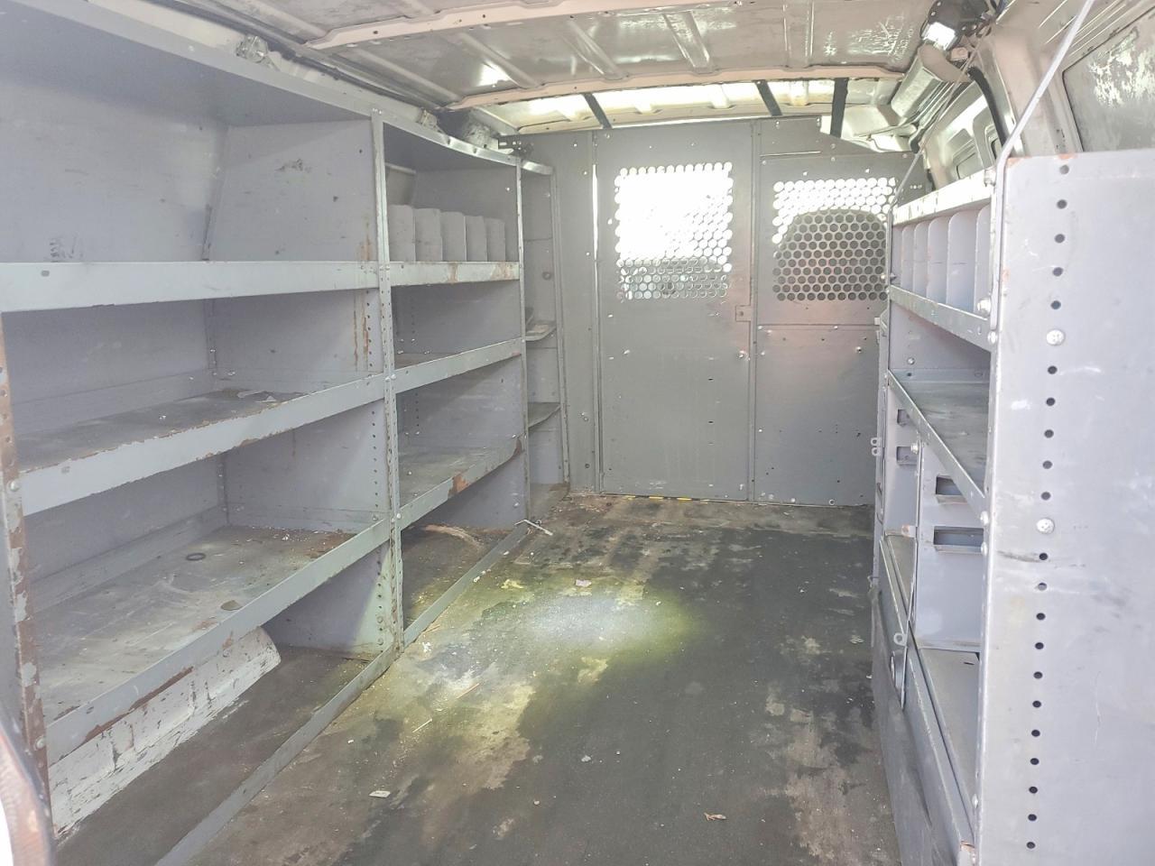 2010 Ford E250 Utility / Service Van