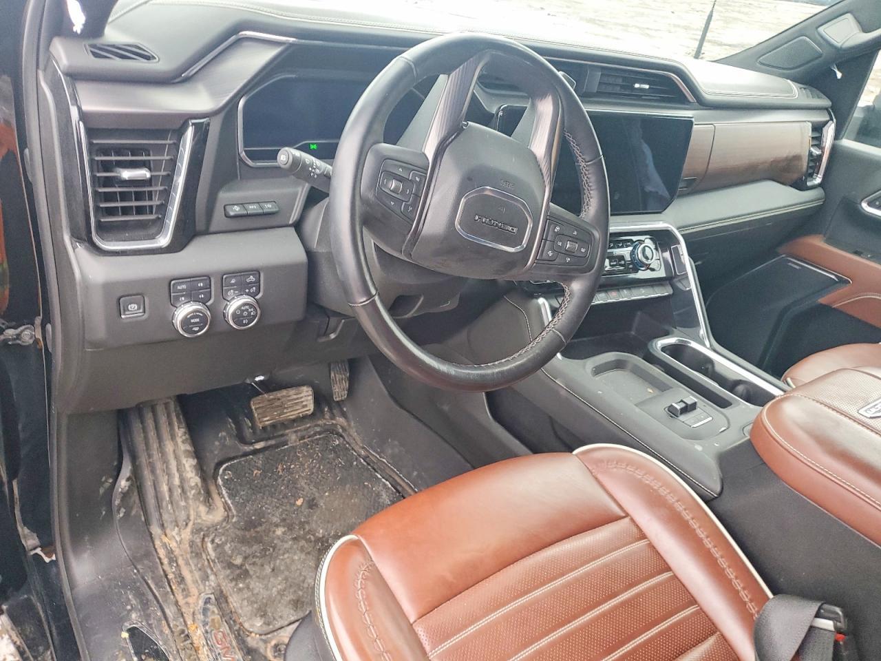 2025 GMC Sierra K2500 Denali Ultimate