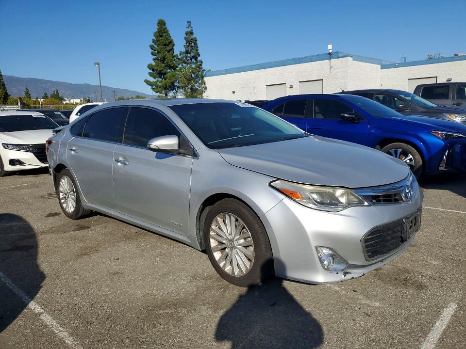 2013 Toyota Avalon Hybrid xle Touring