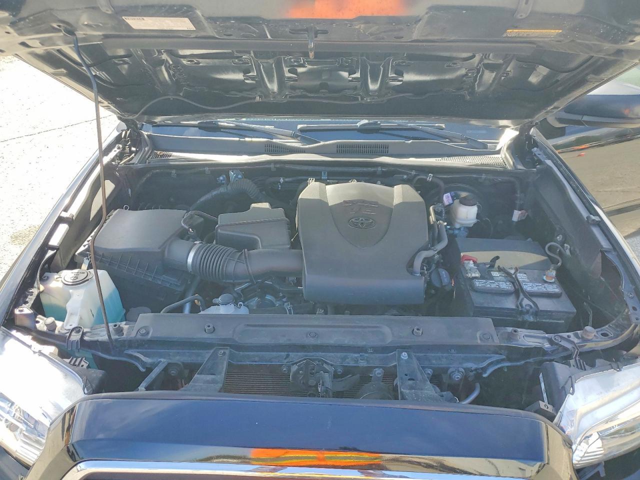 2022 Toyota Tacoma SR5 V6