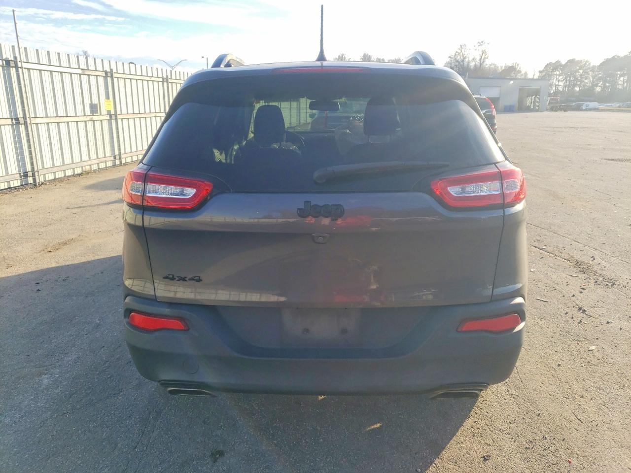 2018 Jeep Cherokee Latitude