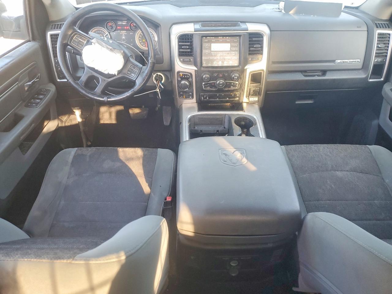 2018 Ram Trucks 1500 SLT