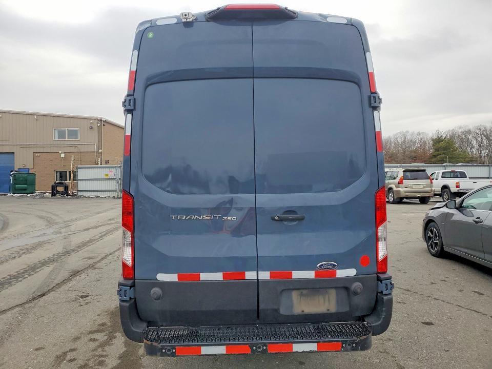 2020 Ford Transit 250 Delivery van