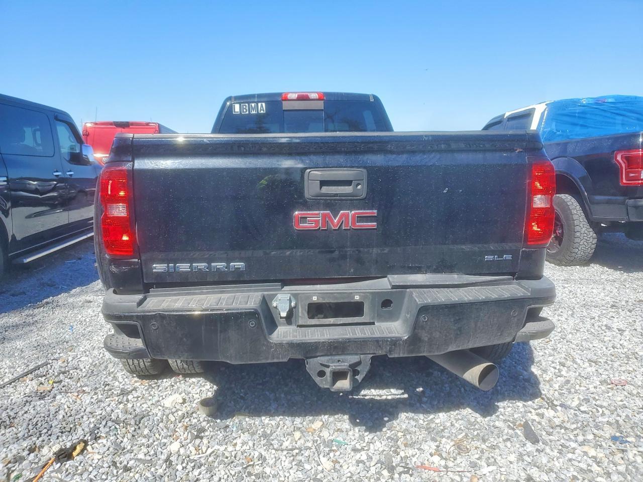 2015 GMC Sierra K3500 Denali