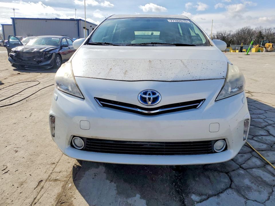 2013 Toyota Prius v