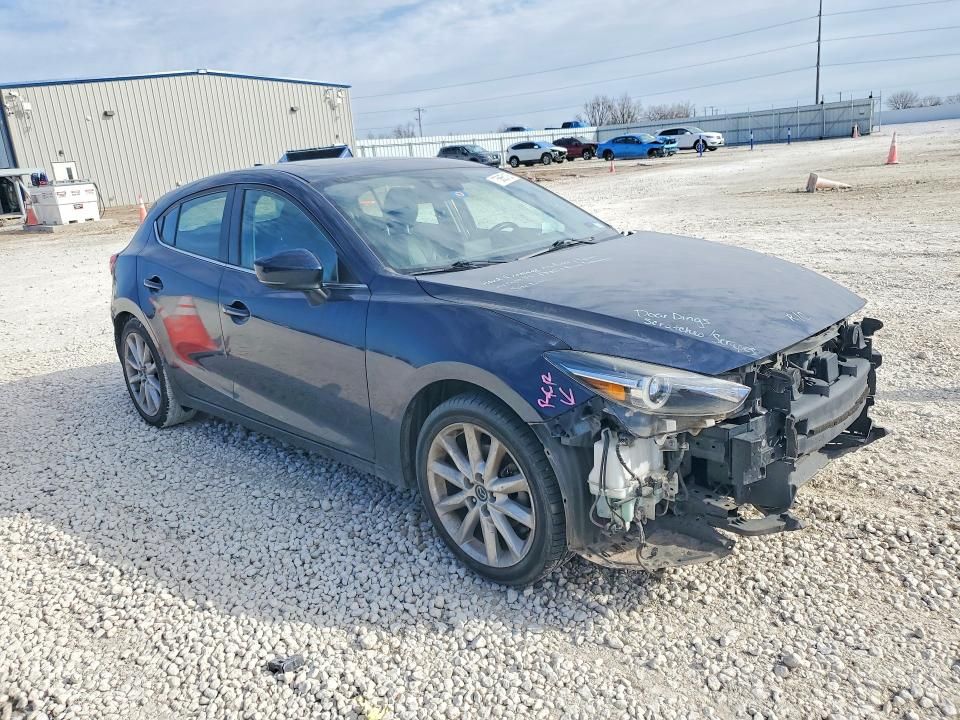 2017 Mazda 3 Grand Touring