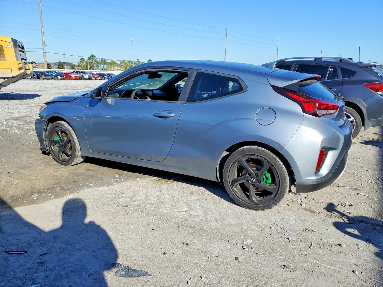 2019 Hyundai Veloster Base