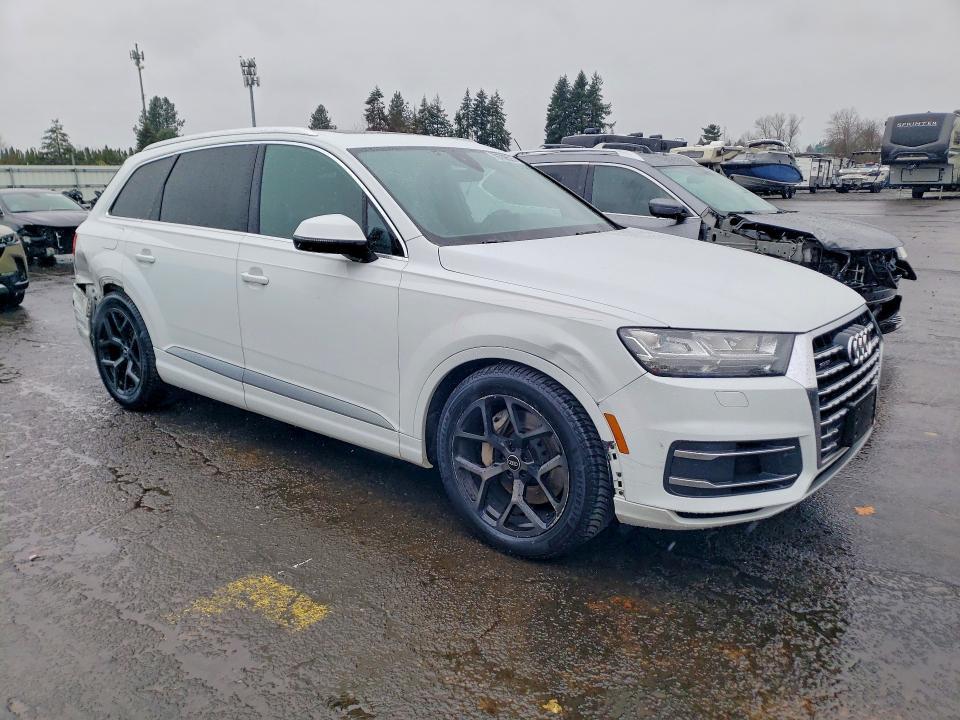 2018 Audi Q7 Premium Plus