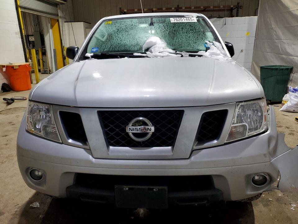 2020 Nissan Frontier s