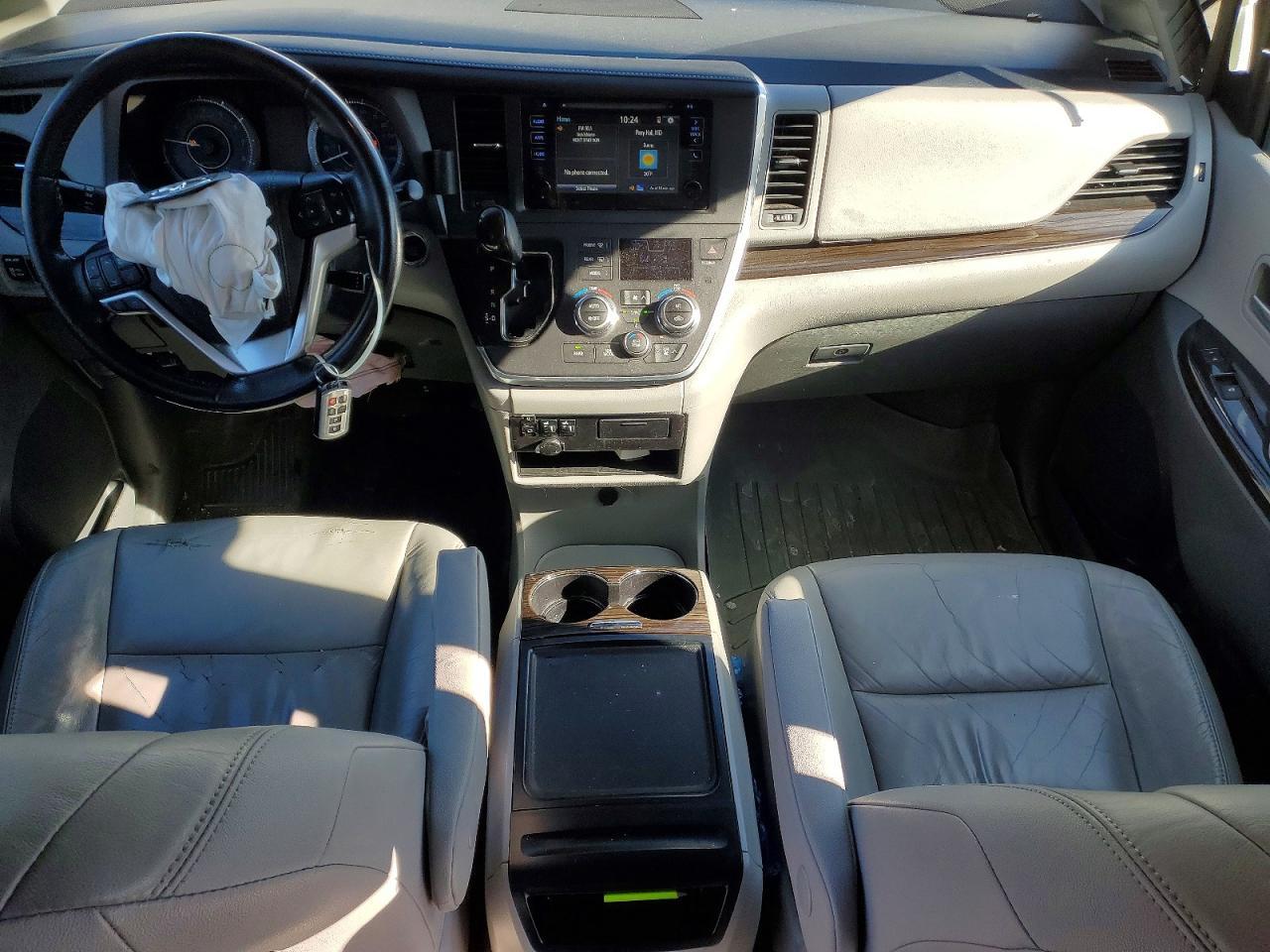 2016 Toyota Sienna xle