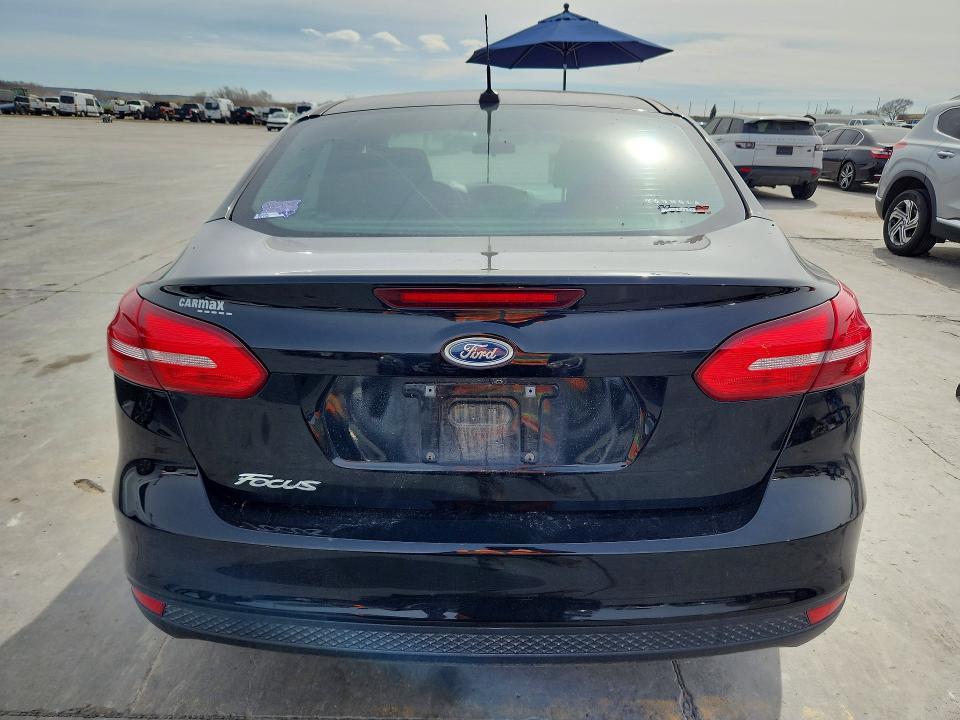 2018 Ford Focus s