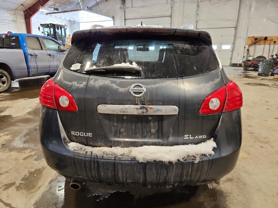 2012 Nissan Rogue s
