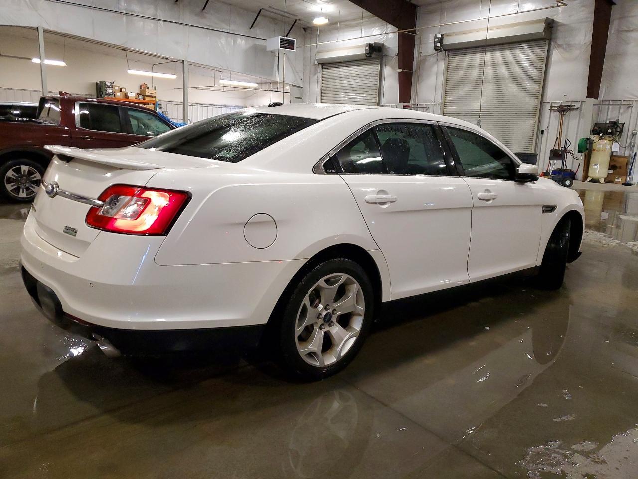 2011 Ford Taurus sho