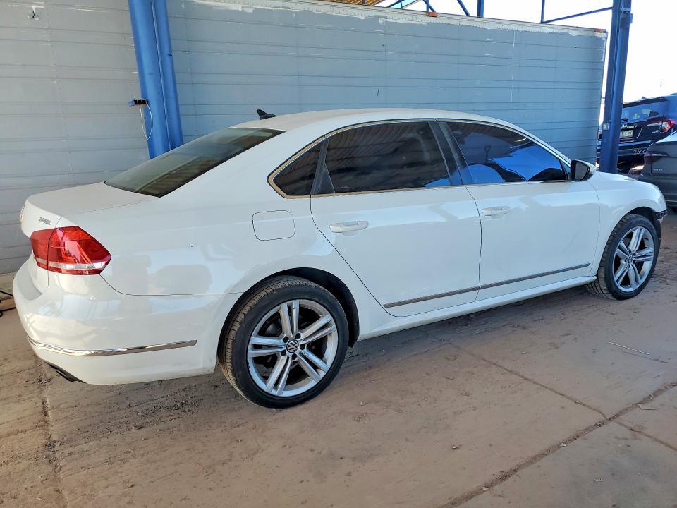 2012 Volkswagen Passat sel