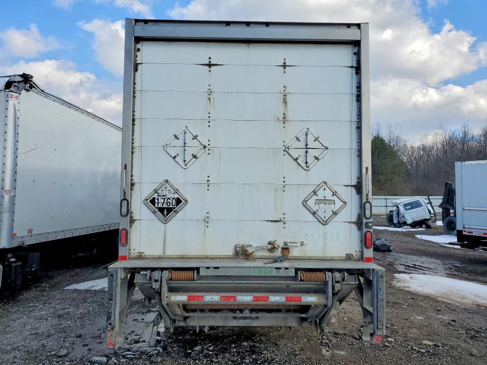 2019 Freightliner Business Class M2 BOX Truck