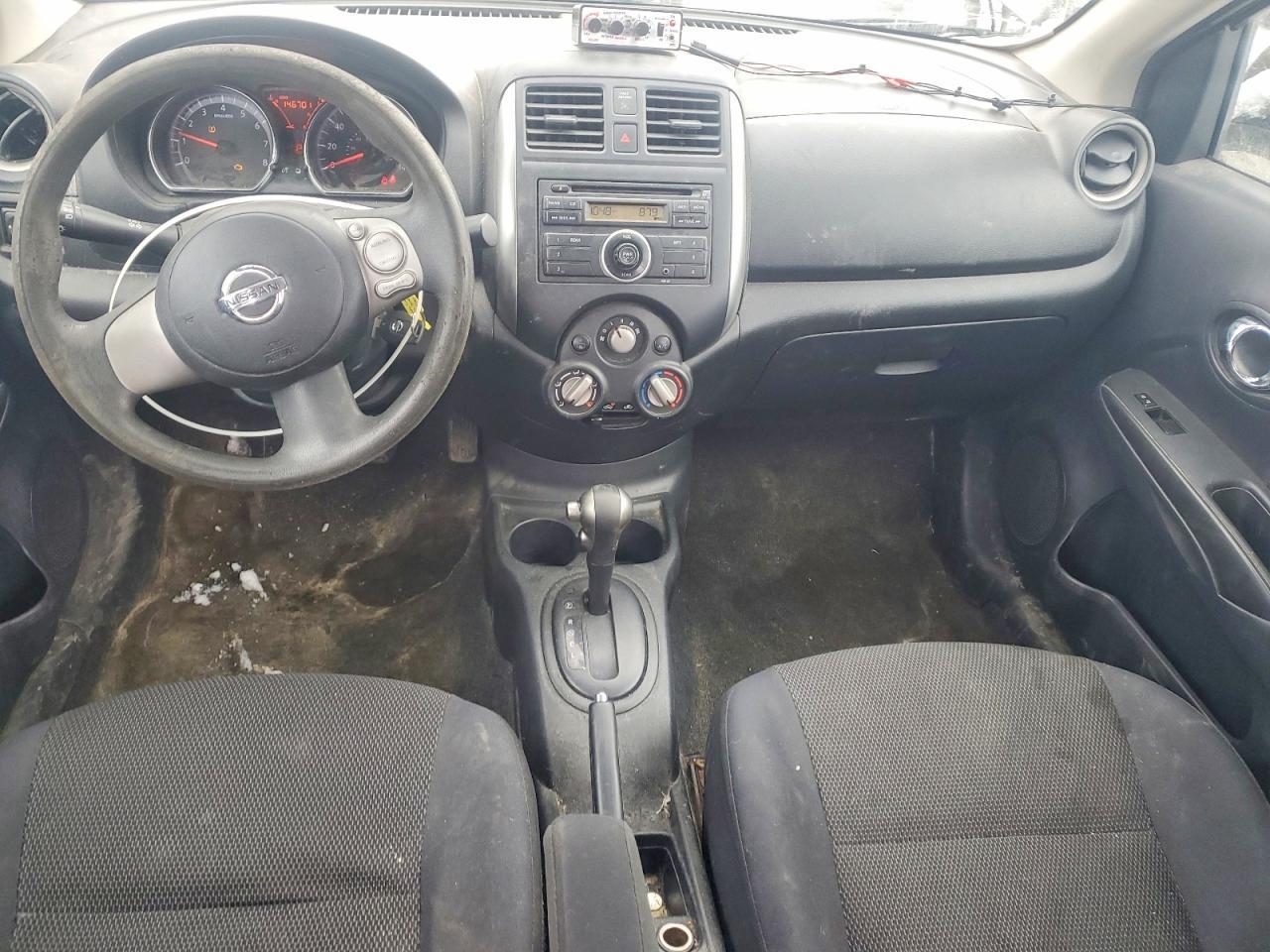 2013 Nissan Versa s