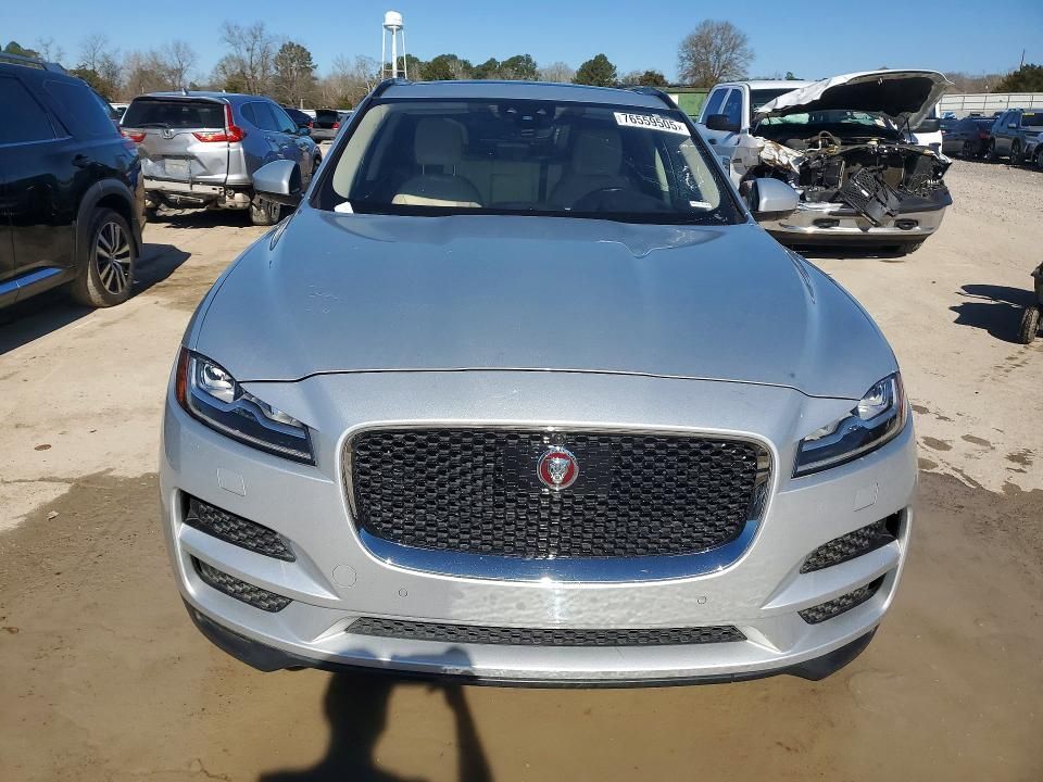 2019 Jaguar F-pace Prestige