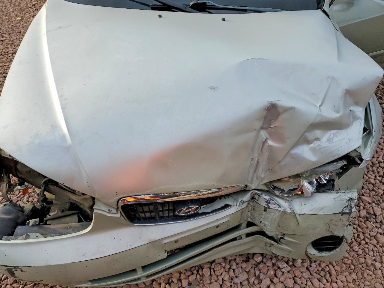 2003 Hyundai Elantra gls