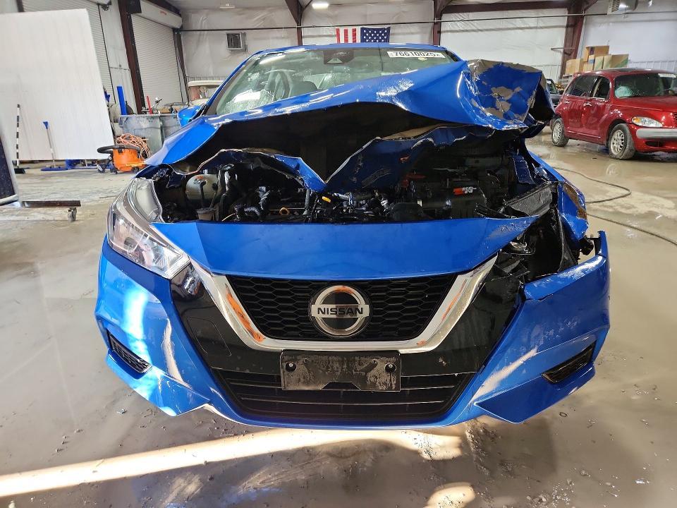 2021 Nissan Versa sv