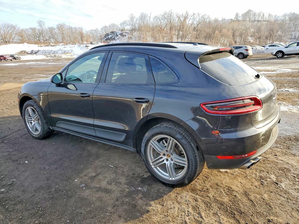 2015 Porsche Macan s