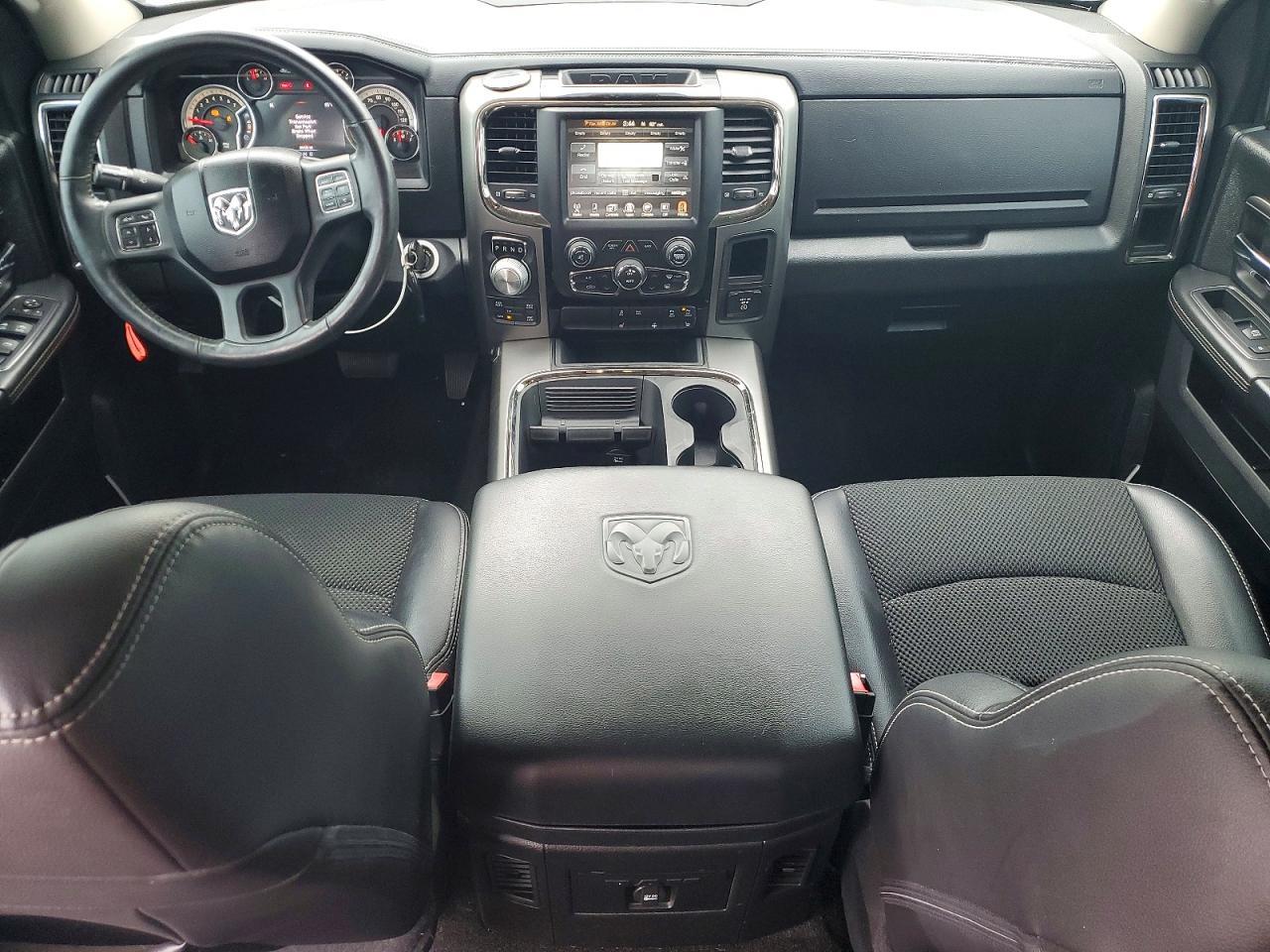 2016 Dodge RAM 1500 Sport