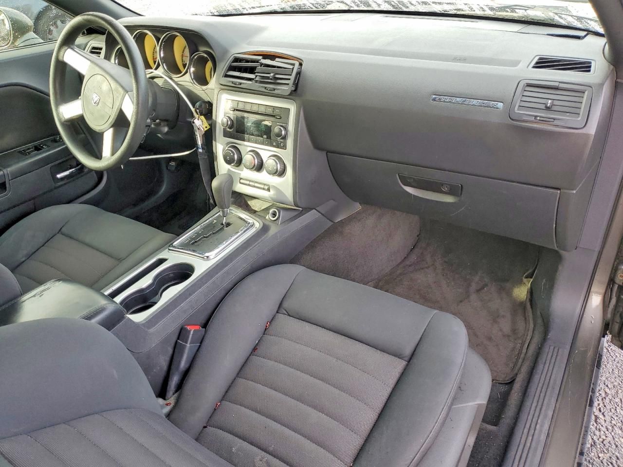 2010 Dodge Challenger se