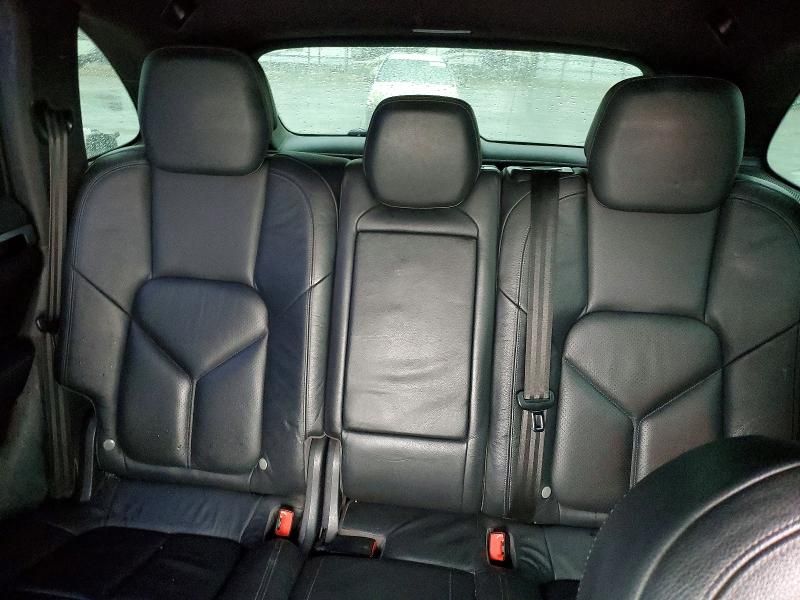 2011 Porsche Cayenne