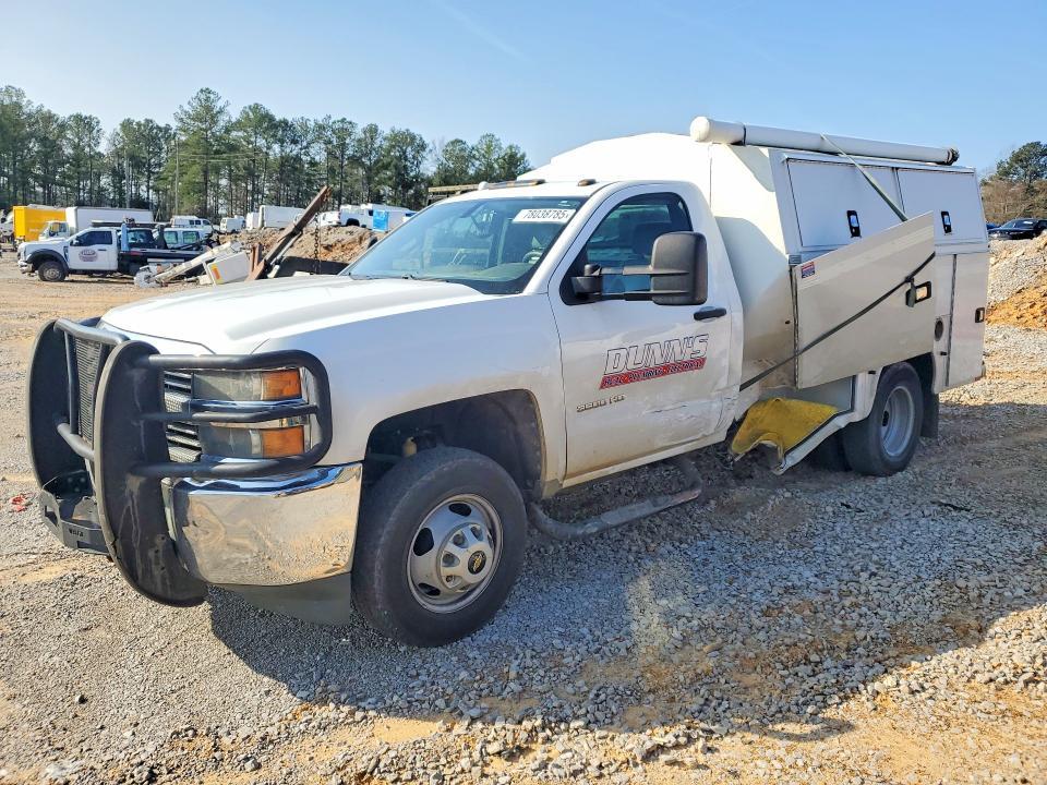 2015 Chevrolet Silverado Utility / Service Truck