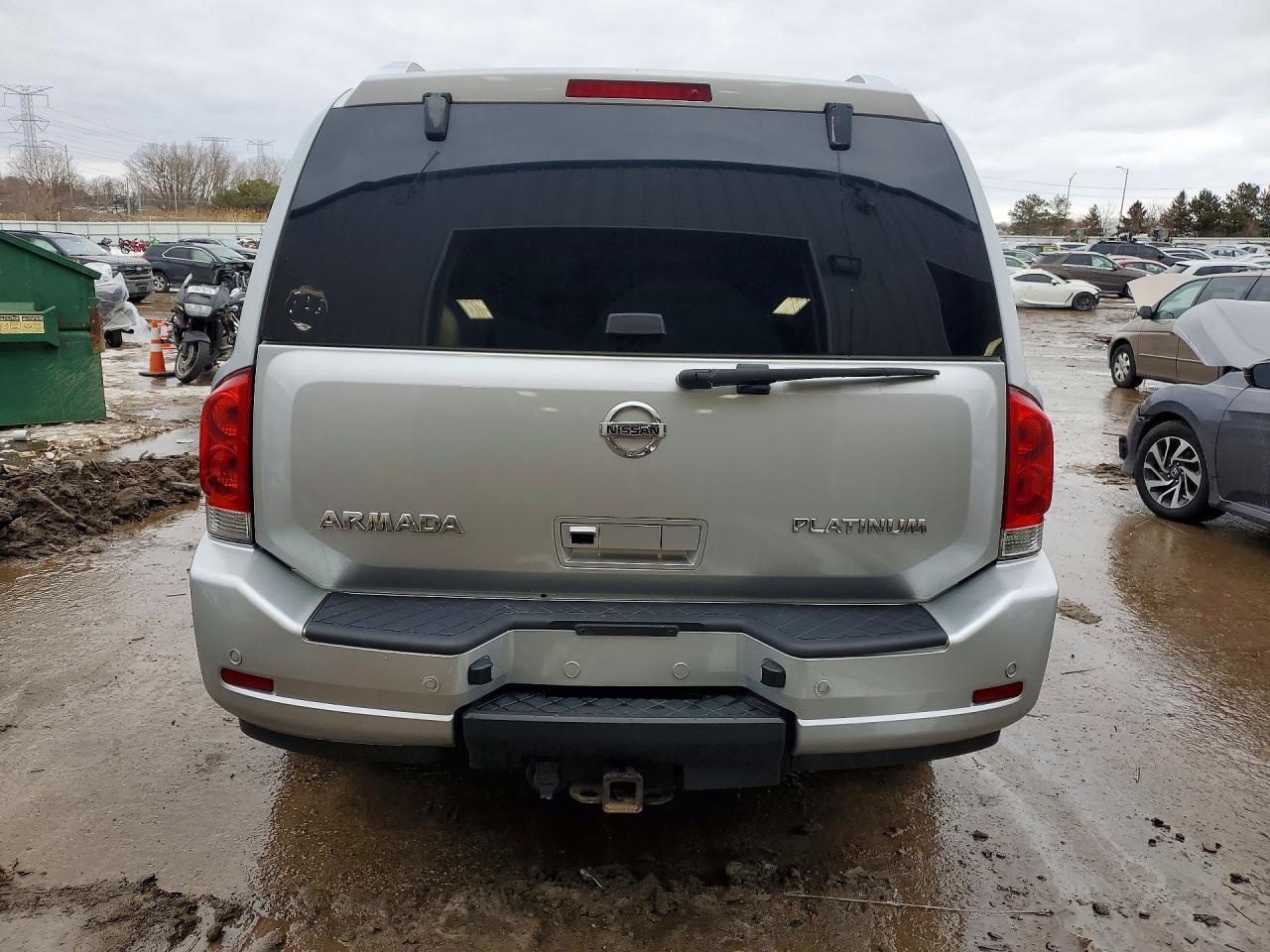 2012 Nissan Armada sv