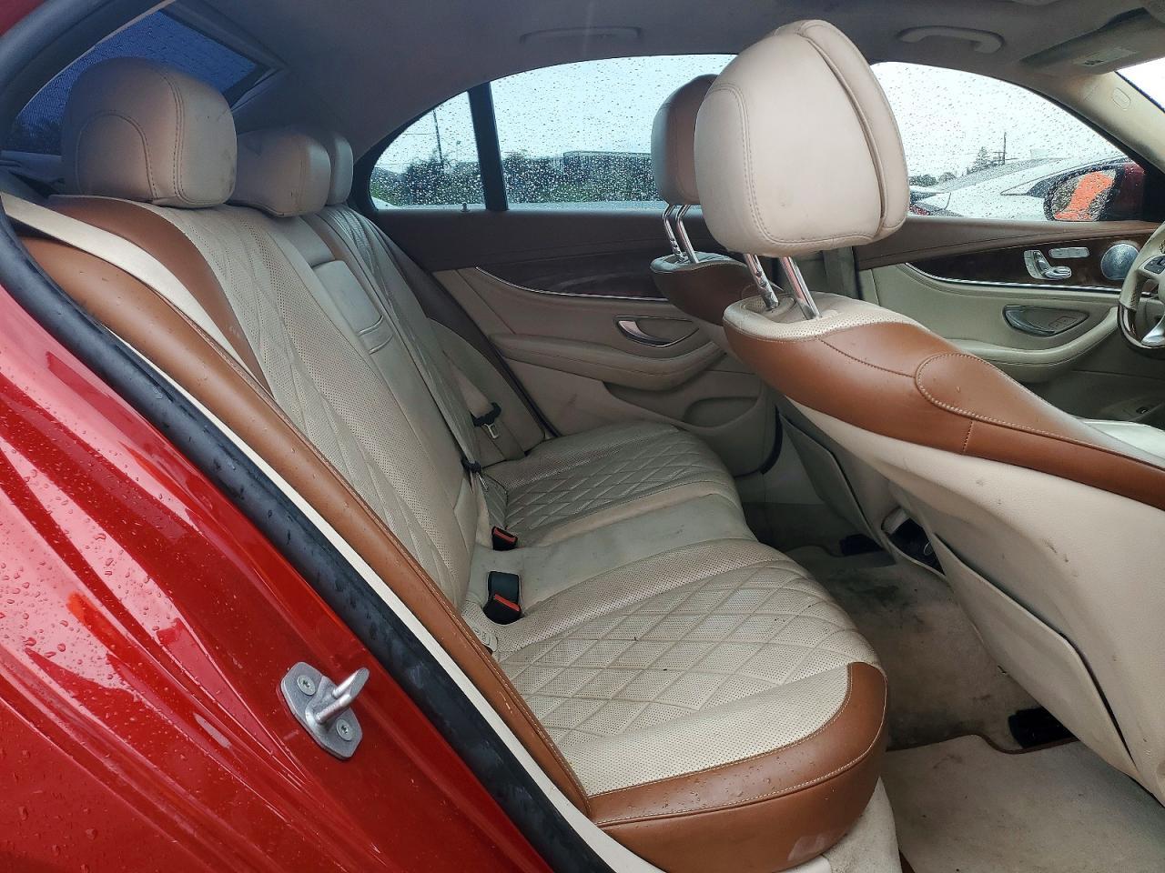 2017 Mercedes-Benz E 300