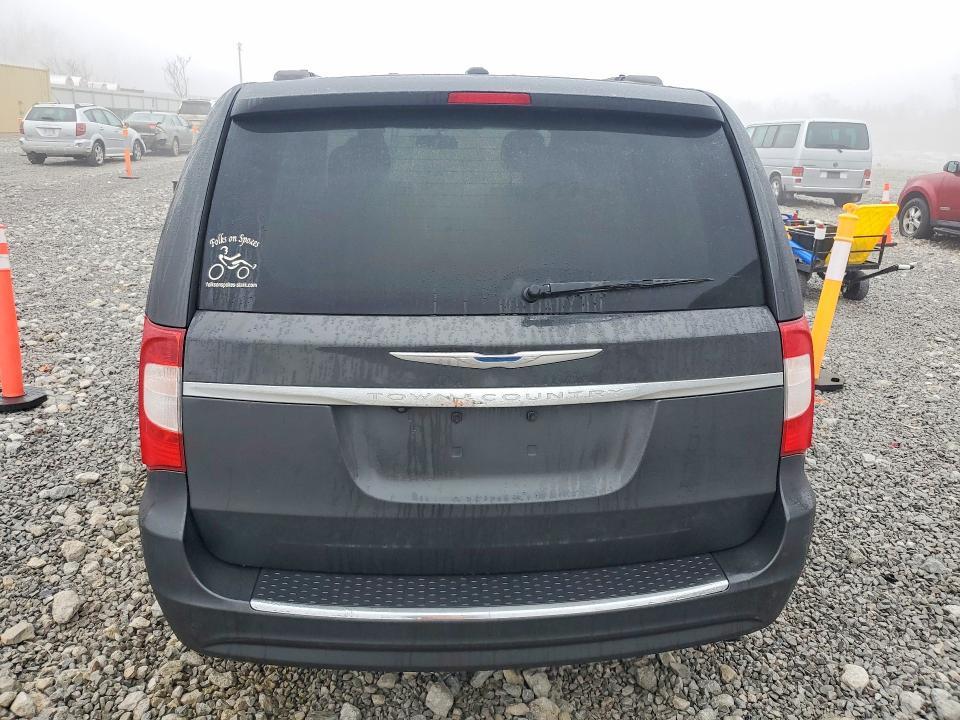 2012 Chrysler Town & Country Touring