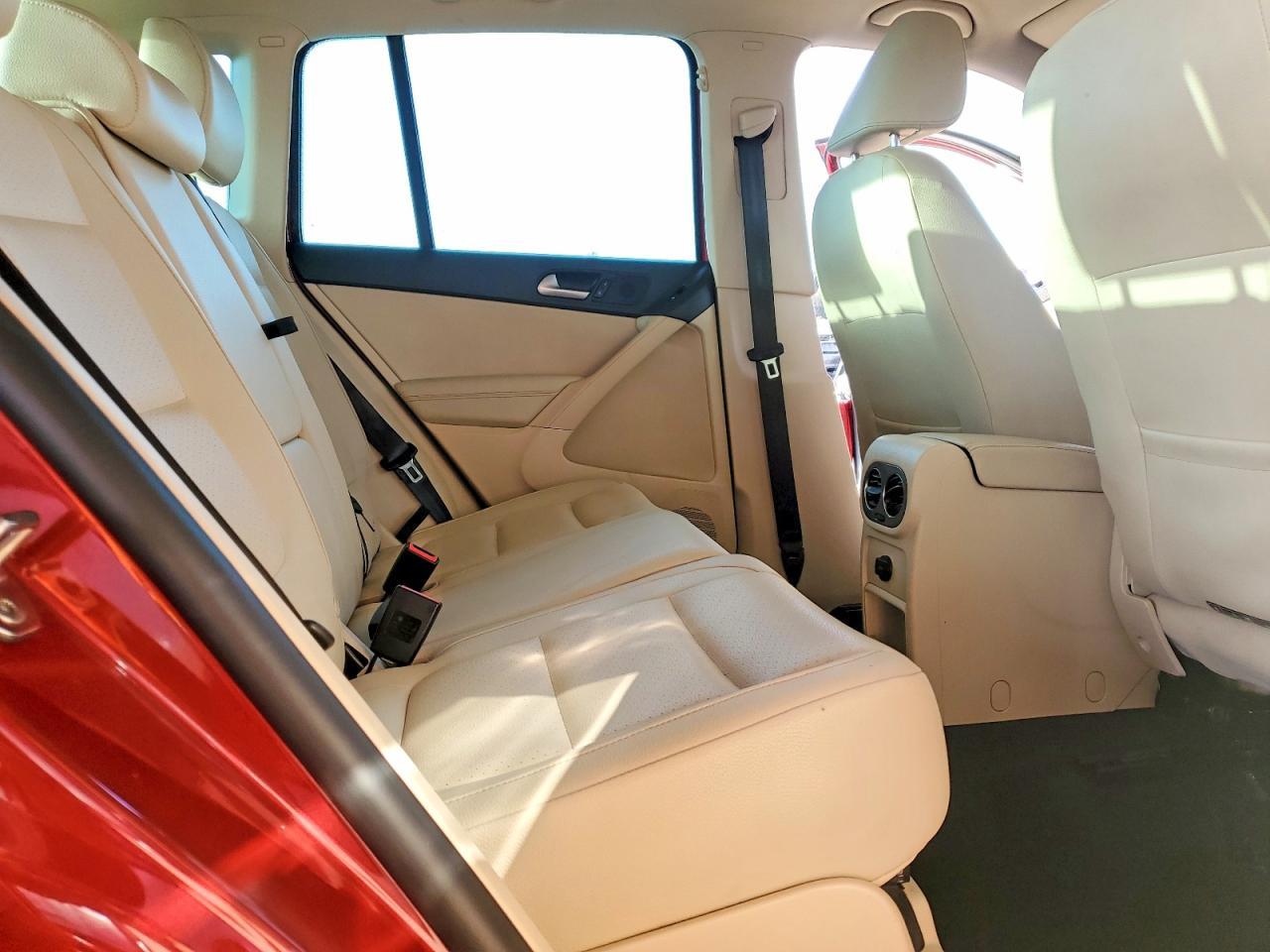2015 Volkswagen Tiguan s