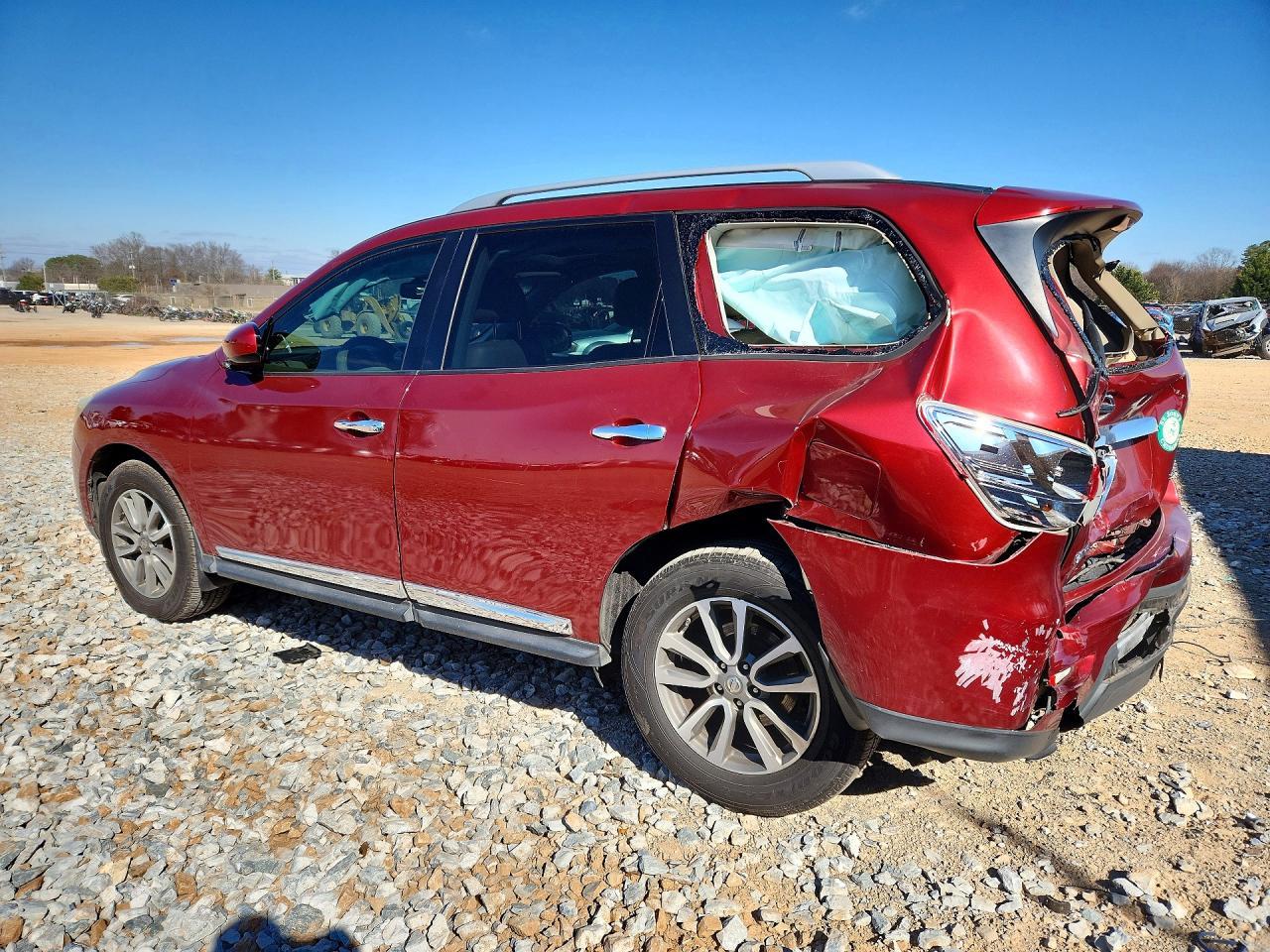 2013 Nissan Pathfinder s