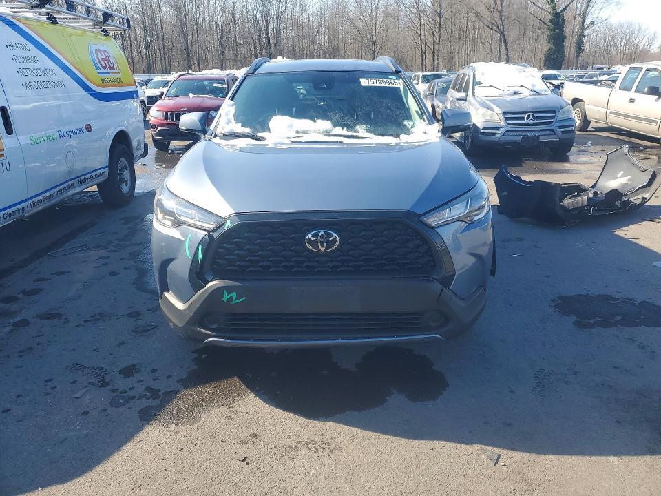 2022 Toyota Corolla Cross le