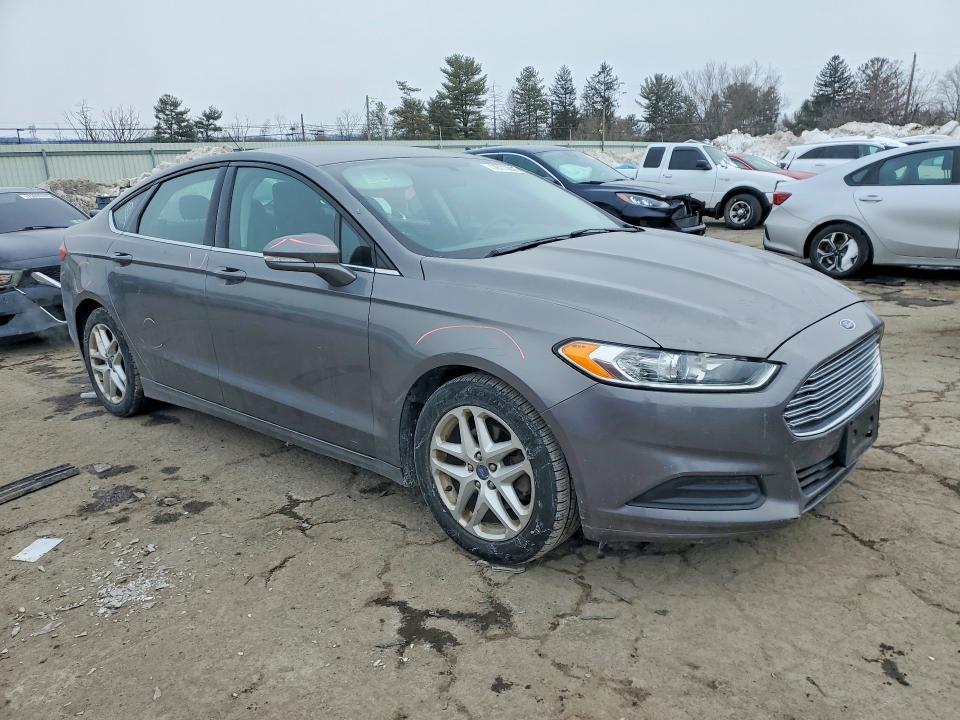 2014 Ford Fusion se