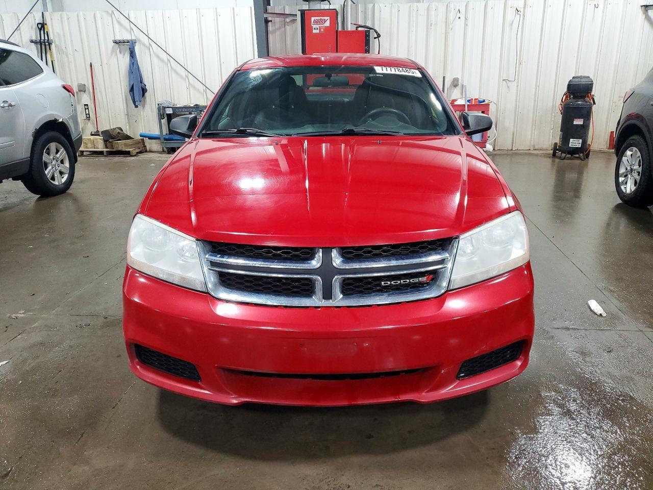 2013 Dodge Avenger se