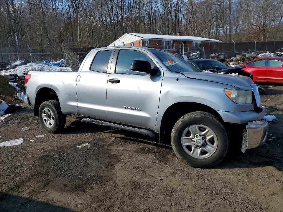 2011 Toyota Tundra Double cab SR5