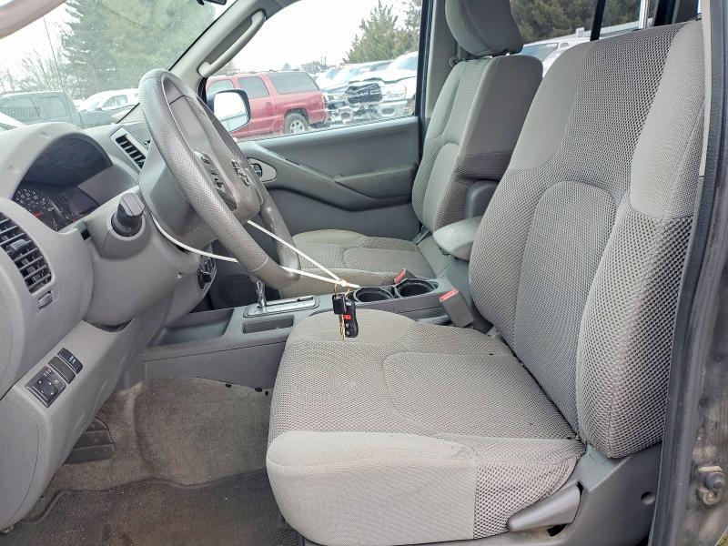 2010 Nissan Frontier Crew cab se