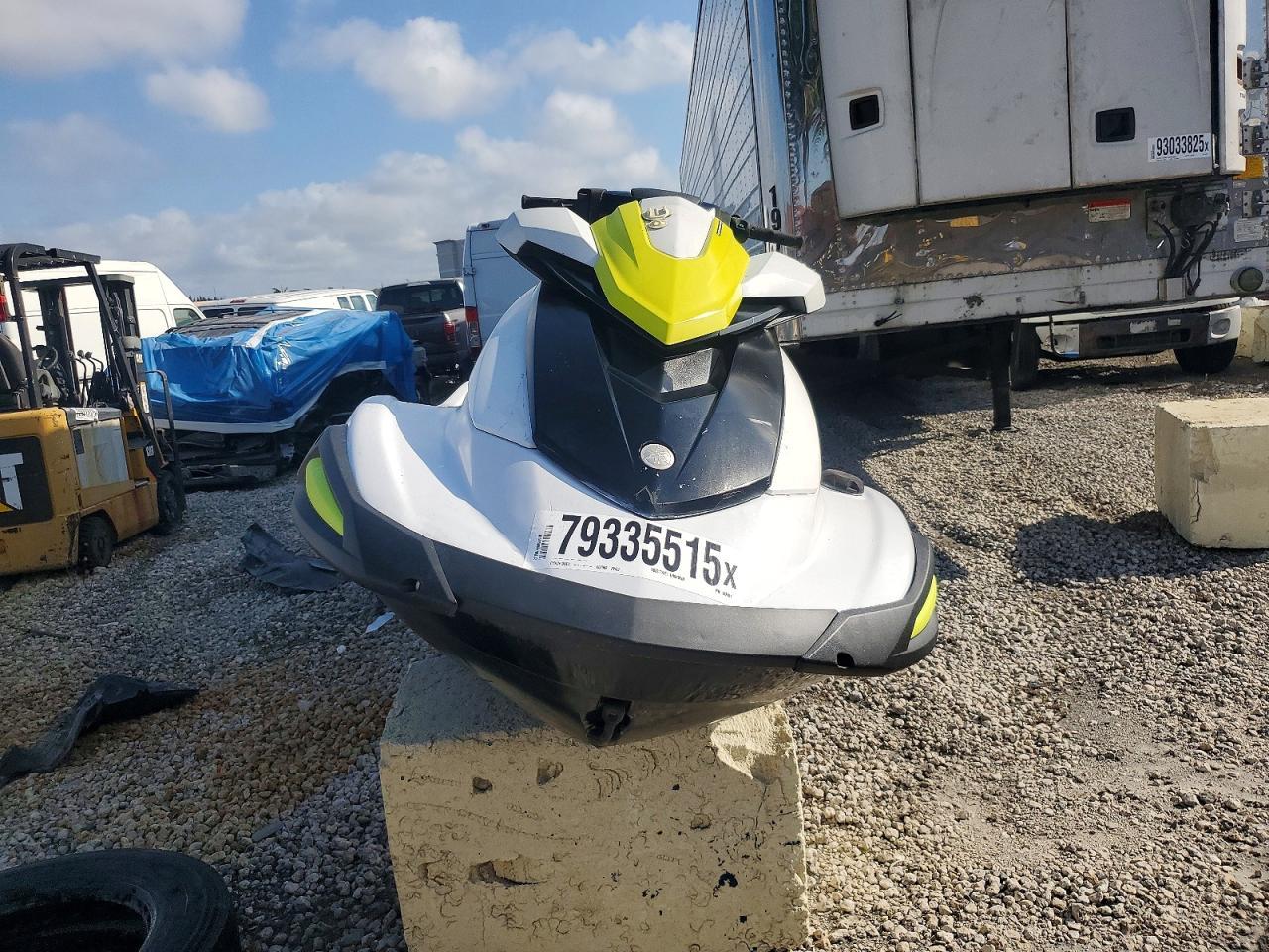 2021 YAM Jetski
